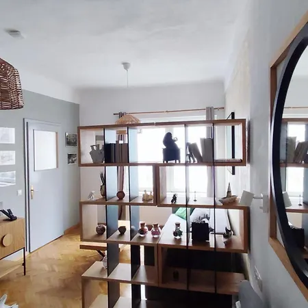 Isac 15 דירה קלוז'-נאפוקה